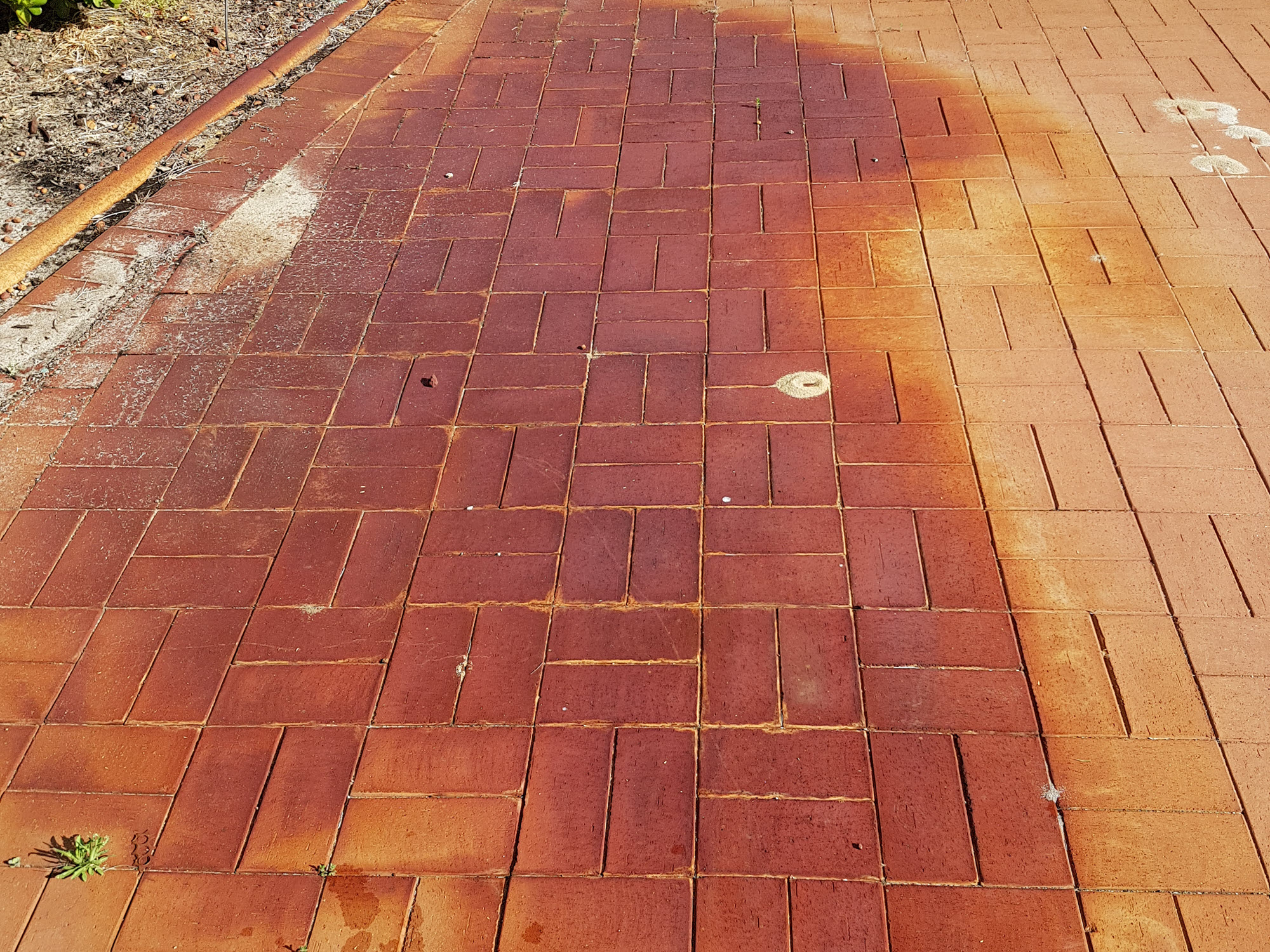 Bore Water Stain Removal